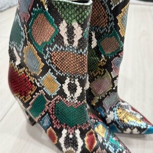 BAMBOO Colorful Snakeskin Heeled Boots